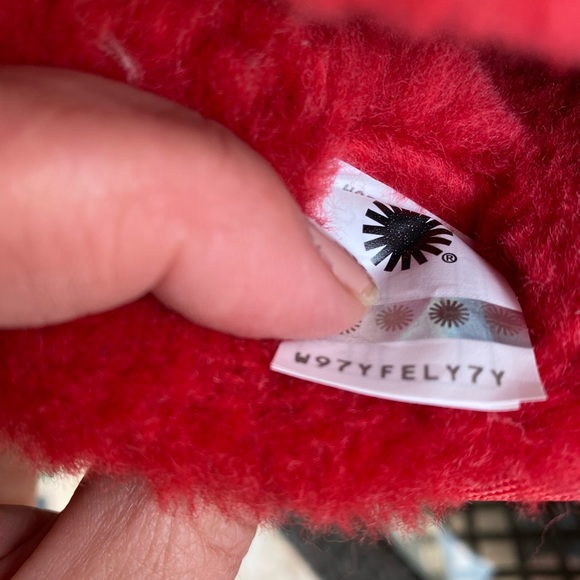 NWT UGG Classic Mini Star - Picture 7 of 10